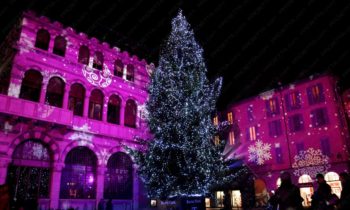 Weihnachts-Projektionen - Como Magic Light Festival