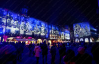 Projektion von verzaubertem Wald - Duomo Platz - Como