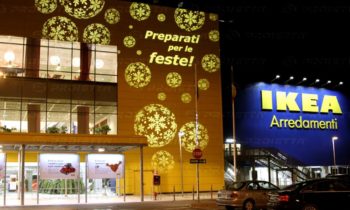 Weihnachtsprojektionen für Einkaufszentren - Ikea Arredamenti