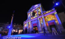 Projection on church mapped respecting the architecture
