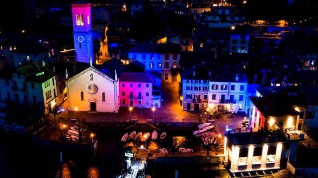 Proiezioni colore con proiettori Archiled - Brienno