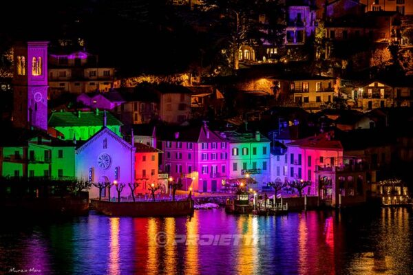 Proiezioni natalizie Colore