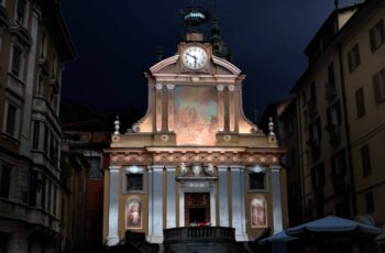 illuminazione mappata architetturale con proiettori